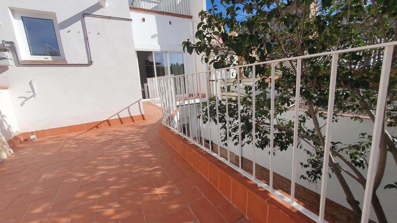 Apartamento Nuevo En Terrassa Centro Ngoại thất bức ảnh